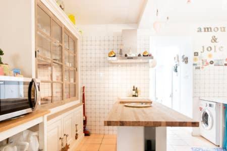 Superbe appartement avec terrasse en centre ville La Rochelle  Extérieur photo